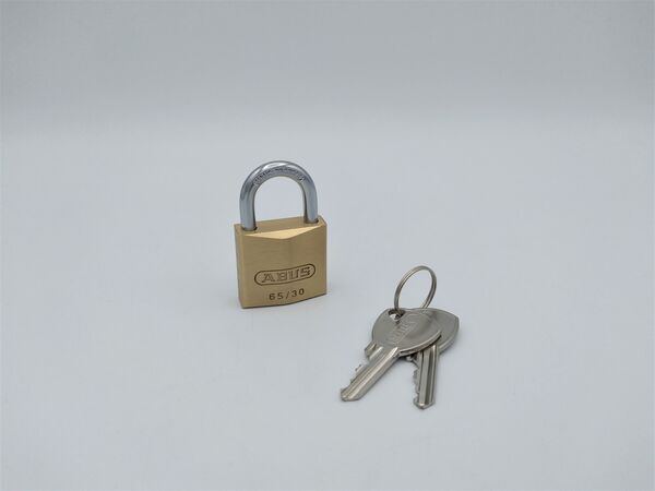 Hangsloten kopen in Alkmaar bij Postma en Postma