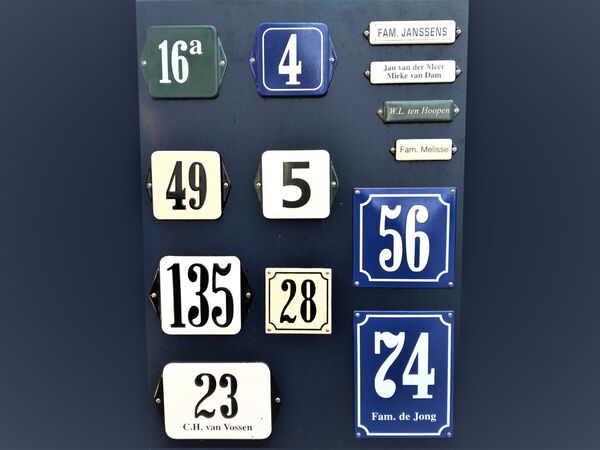 Emaille borden kopen in Alkmaar bij Postma en Postma