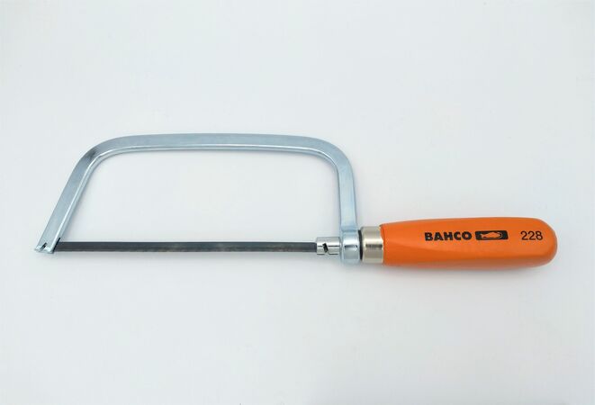 IJzerzagen kopen in Alkmaar bij Postma en Postma