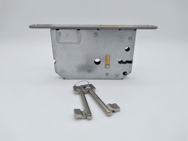 Insteeksloten kopen in Alkmaar bij Postma en Postma