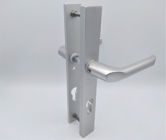 Aluminium veiligheidsbeslag kopen in Alkmaar bij Postma en Postma