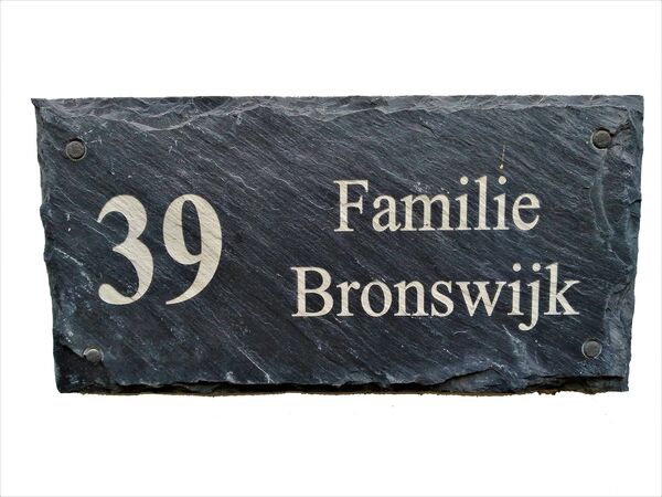 Gegraveerde borden kopen in Alkmaar bij Postma en Postma