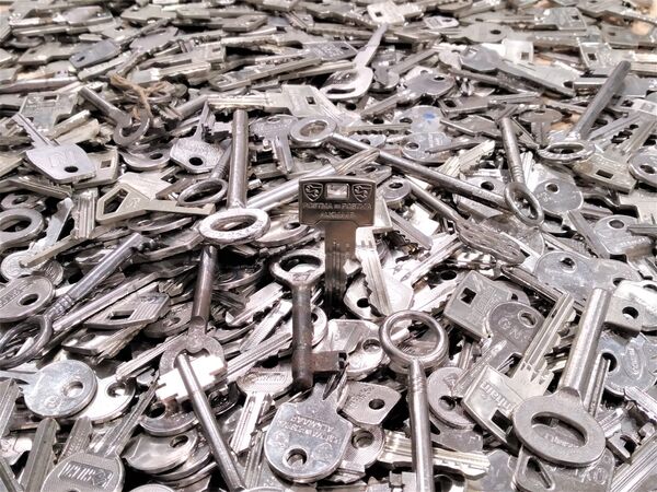 Sleutels bijmaken kopen in Alkmaar bij Postma en Postma