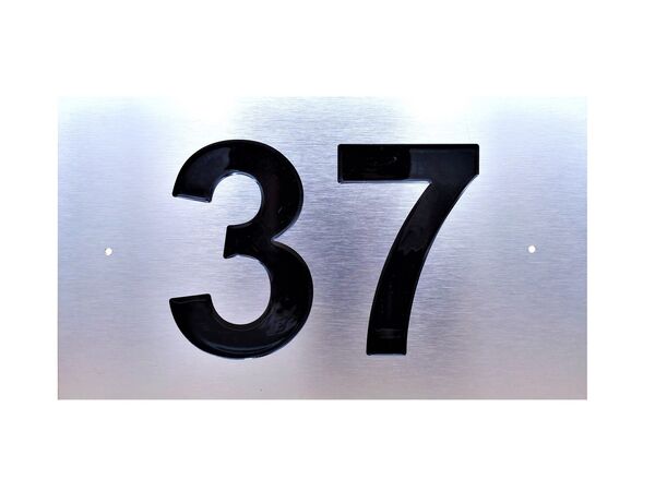 Gegraveerde borden kopen in Alkmaar bij Postma en Postma