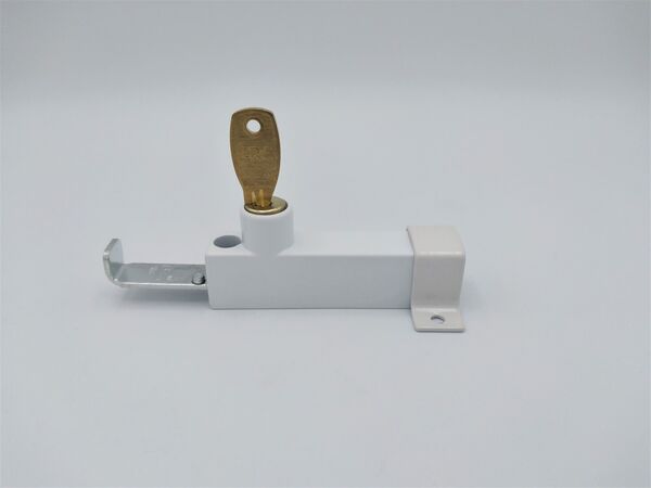 Raamsluitingen kopen in Alkmaar bij Postma en Postma