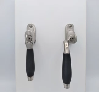 Tilt and turn fitting